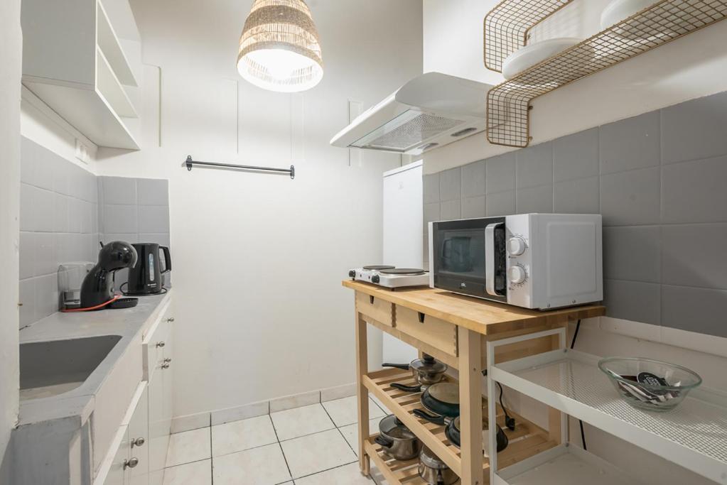 Pame Rentals - 2Bd Home, 4 Min To Acropolis Athen Exterior foto